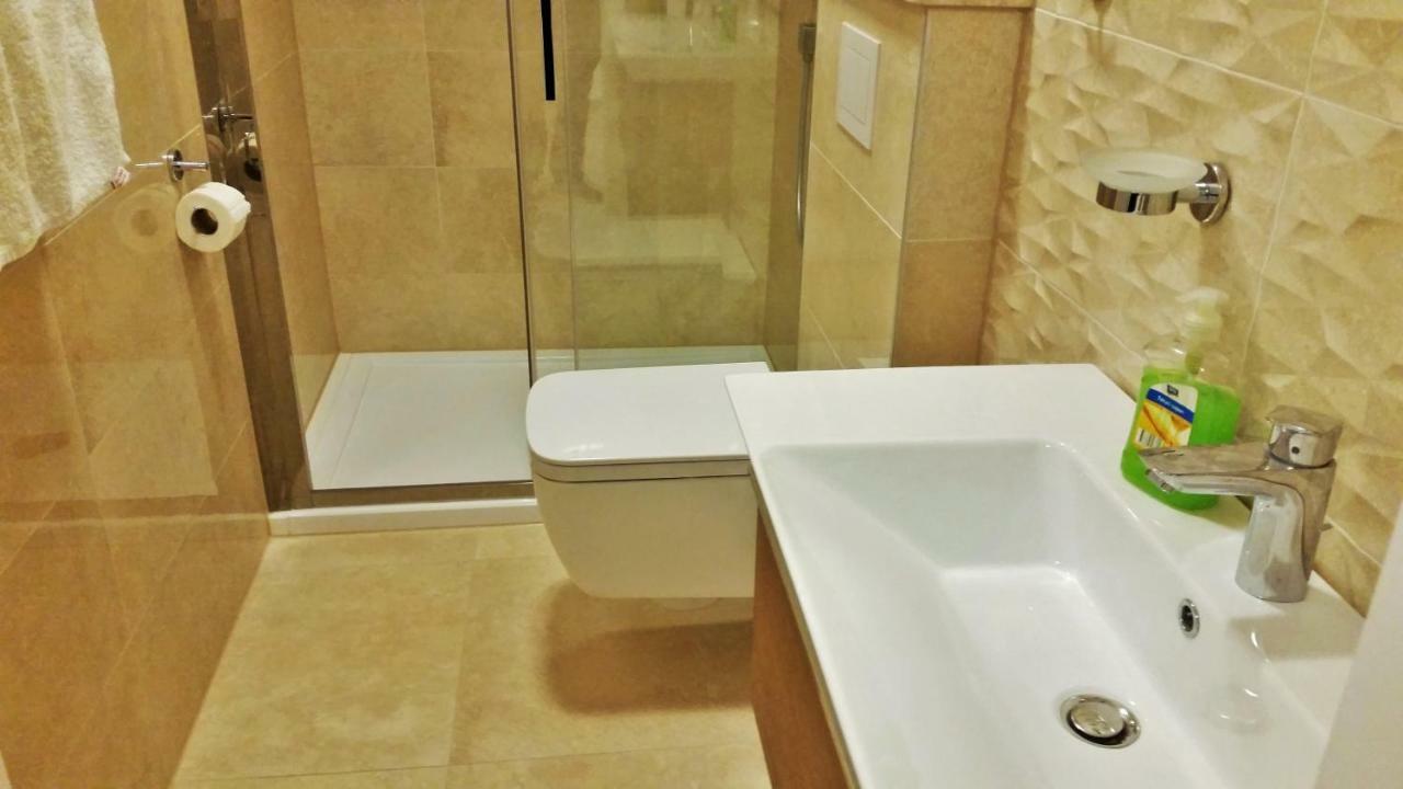 Apartment Villa Vala مالينسكا المظهر الخارجي الصورة