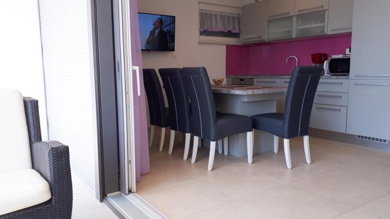 Apartment Villa Vala مالينسكا المظهر الخارجي الصورة